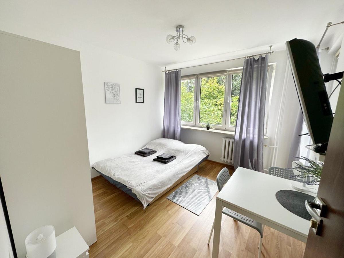 Anielewicza 26 Hotell Warszawa
